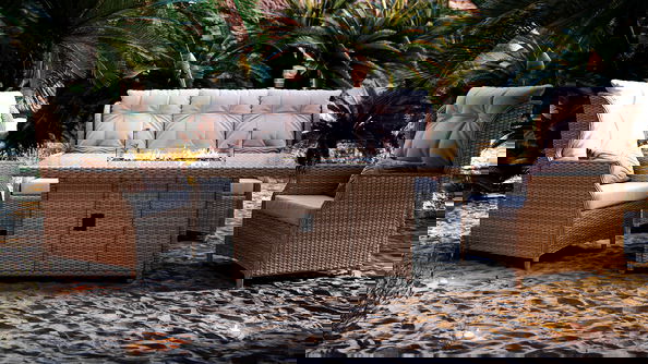 Bariyo mit Feuertisch