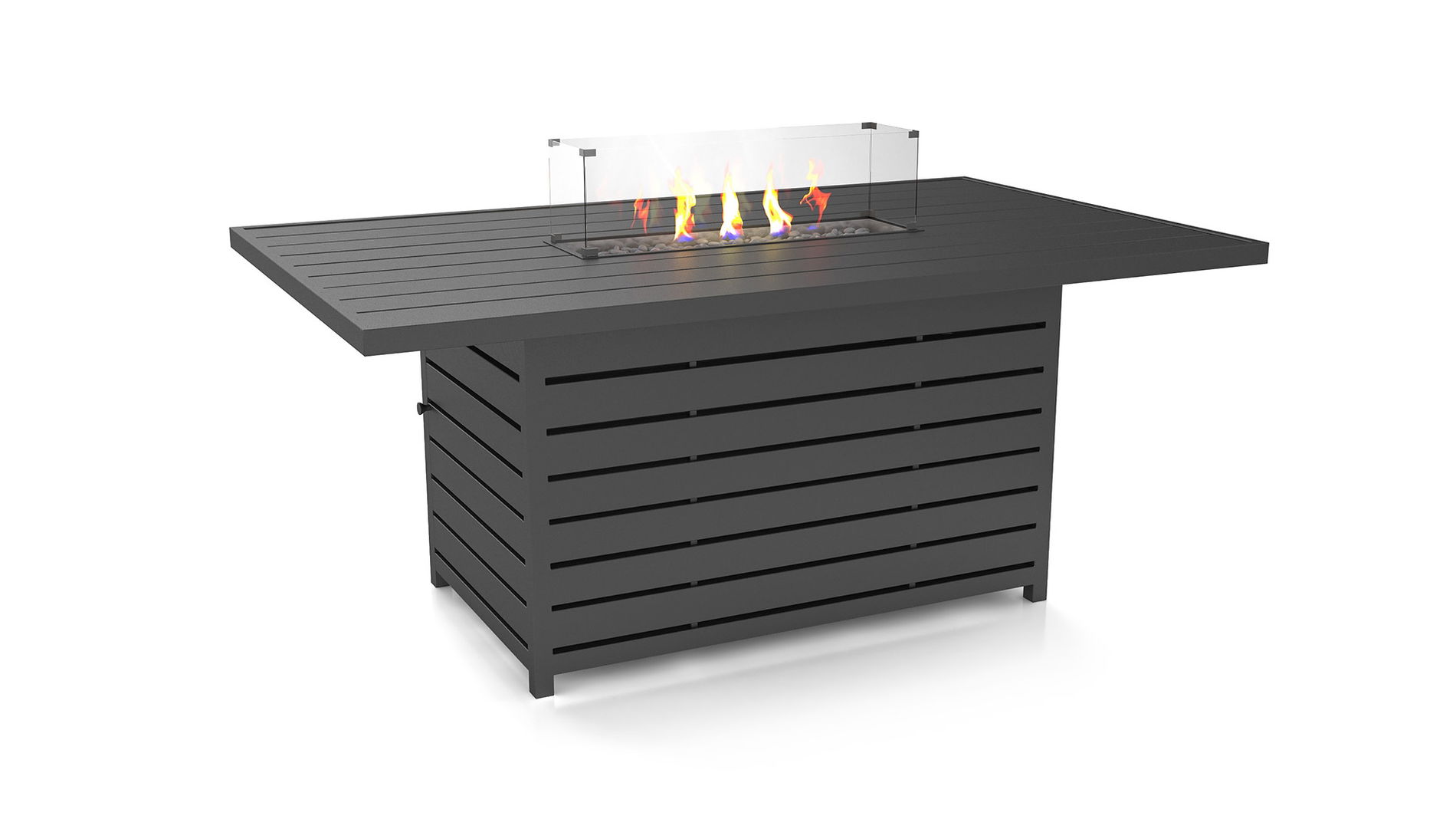 Matteo S mit Feuertisch