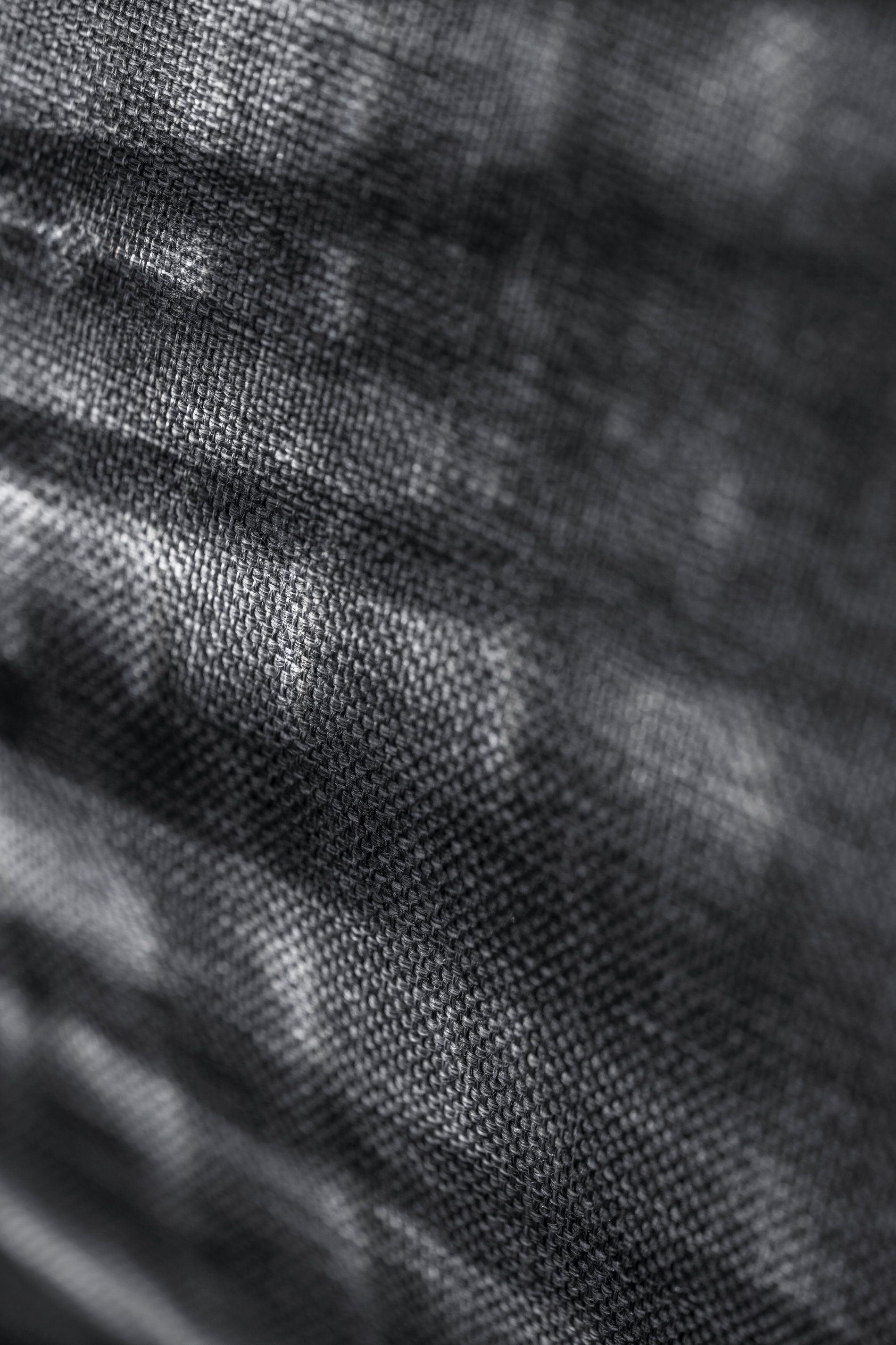 Bezugsstoff Rauchgrau Inszeniert